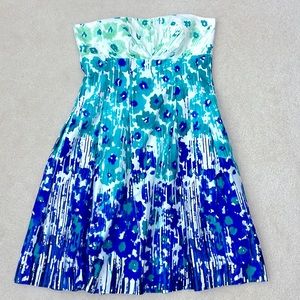 Beautiful spring tones strapless dress